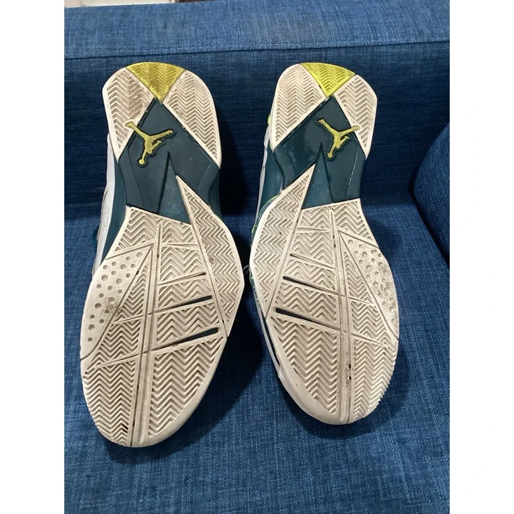 Jordan True Flight Pure Platinum Volt White Mens Size 12 Athletic Sneakers